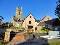 Magnificent house of character with an amazing park Hotels in Quimperle