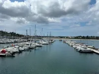 Maison Entourée dun Jardin Fleuri Près de la Plage du Goulien,petite vue mer