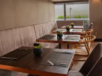 DoubleTree by Hilton Trujillo - breakfast
