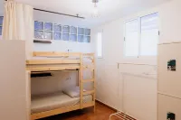 Endless Summer Hostel Hotel a Arona