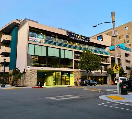 Porto Vista Hotel in Little Italy