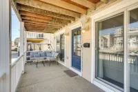 Avalon Vacation Rental w/ Porch & Grill! - Wifi