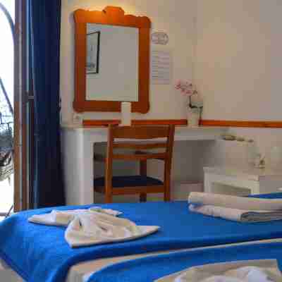 Mantraki Hotel Apartments Rooms