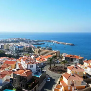 Apartment in Mogán Playa near the Beach