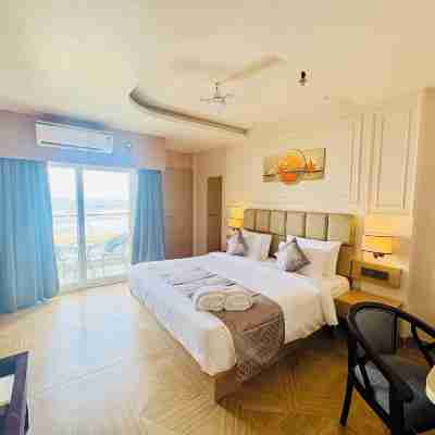 Hotel SKS in puri Rooms