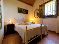 Farmhouse in Tuscany with Pool & Wine Tasting - 3-Sterne