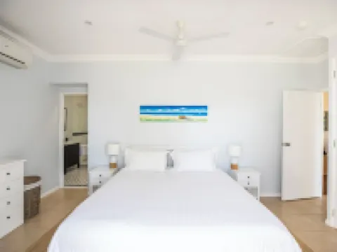 Kernow - Minimum Age 18 Hotels in Charters Towers