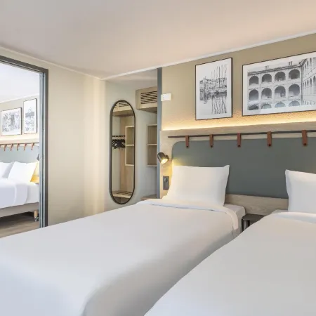 Hotel Campanile Prime - Nice Airport Отели рядом с достопримечательностью «Арена»