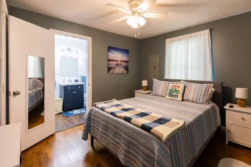 Hot Tub + Fire Pit + Corn Hole + BBQ + Game Room + Spa Bath