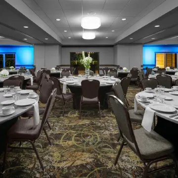 Holiday Inn NASHVILLE-VANDERBILT (DWTN) by IHG