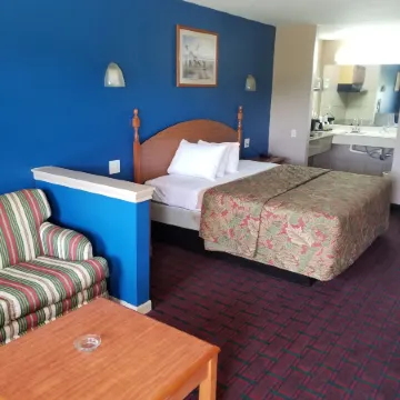 Scottish Inn & Suites