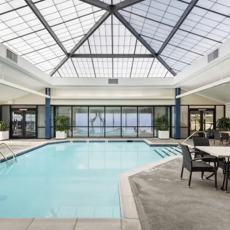 Crowne Plaza PROVIDENCE-WARWICK (AIRPORT) by IHG