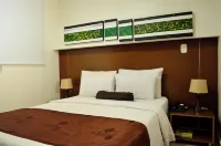 Hotel Tarigua Ocaña - 3 ดาว