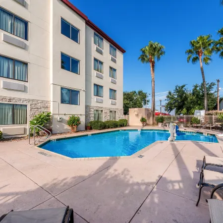 Red Roof Inn Laredo