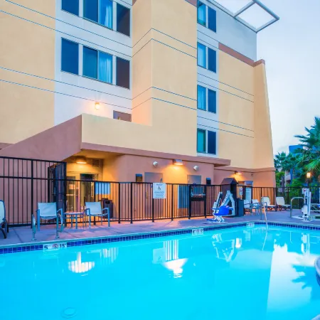 Holiday Inn OCEANSIDE CAMP PENDLETON AREA by IHG