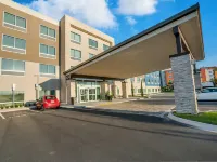 Holiday Inn Express JACKSONVILLE SOUTH BARTRAM PRK by IHG Hoteles en Jacksonville