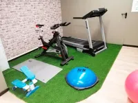 Hotel Bed4U Pamplona - Gym