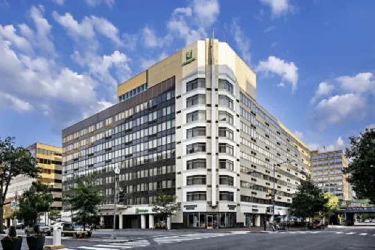 Holiday Inn WASHINGTON CAPITOL - NATL MALL by IHG 국립 자연사 박물관 주변 호텔