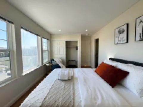 South SF Spacious Entire Unit With 3brs 3bth on 2F