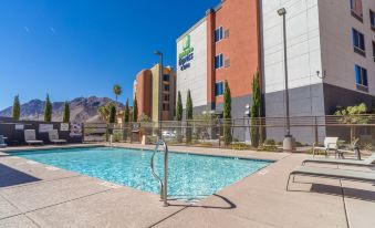 Holiday Inn Express & Suites HENDERSON SOUTH - BOULDER CITY by IHG