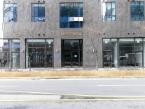 Hanam River Park Hotel 河南のホテル