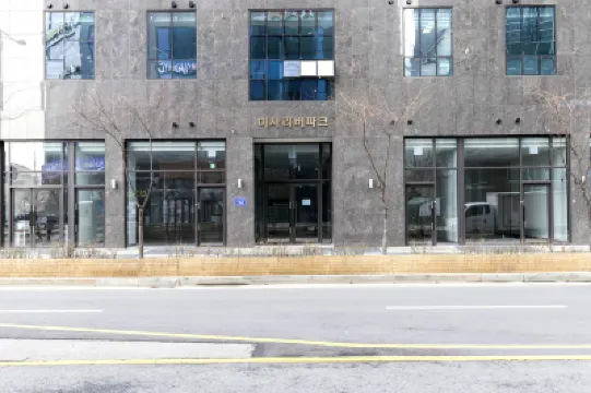 Hanam River Park Hotel Hotels in 