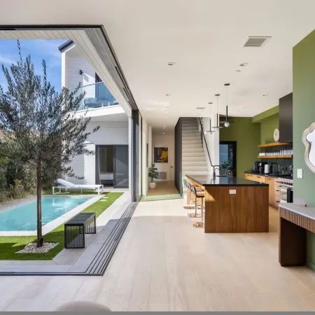 The Bella Villa II in Venice