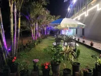 Hotel Golden Galaxy and Restaurant アバカリのホテル