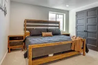 Pool Table & Putting Green! Scenic Ogden Escape - Apartments