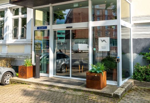 4. 머큐어 호텔 뤼..