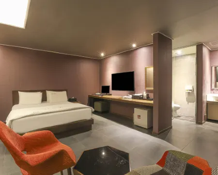 Daegu Dongdaegu H Hotel โรงแรมในแทกู