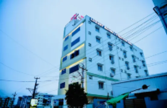 Hotel Vistaara Grand