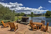 4 Mi to Granby Ranch: Home w/ Mtn Views - parking