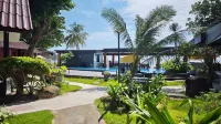 Dong Talay Lipe Beach Resort - Pools