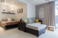 BT Homes - Avenida Colon - Departamentos en Centro a Metros del Mar & la Playa - 2-Star