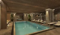 อาร์ทส์ โรงแรม ทักซิม - ที่มีสระว่ายน้ำ