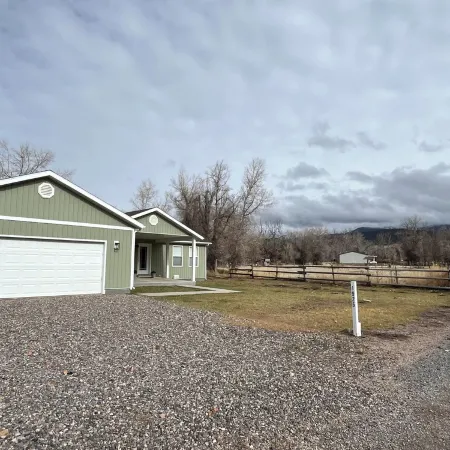 Charming 3-bedroom house In Beaver Ut.