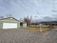 Charming 3-bedroom house In Beaver Ut.