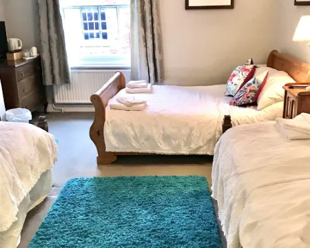 The Lamb Inn Hotels in Marlborough