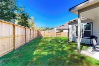 3BR Home: Dog Friendly w/ Yard & Patio Hotels in Porter