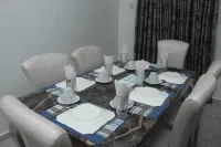 Luxurious Duplex in Oredo, Benin City - Perfect for Families and Groups - 民宿