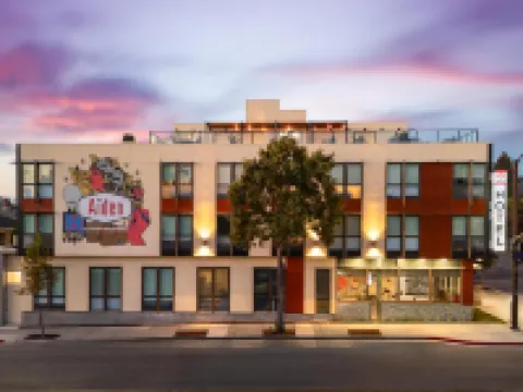 Aiden by Best Western @ Berkeley Hotels in Berkeley