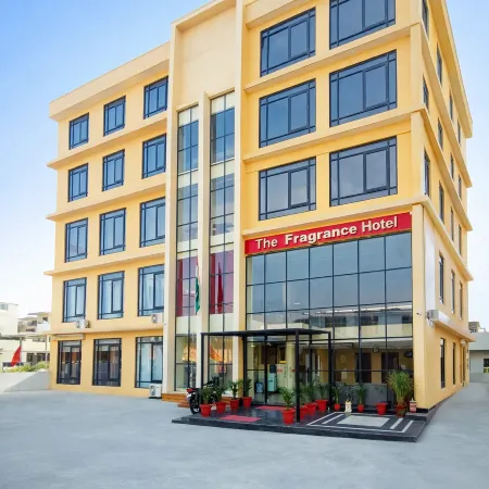 The Fragrance Hotel By The Kuhu Resort