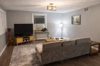 Charming 3-bedroom house in Hillsdale near the College