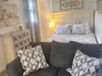 Cozy studio apartment just outside of Hattisburg in a country setting! Hotels in Covington County