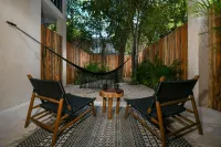 Casa Agape Boutique Hotel Rooftop Pool & Beach Club Access - สระว่ายน้ำแบบอินฟินิตี้