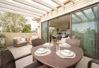 3-Bedroom King Size New Build Apartment in Charming Carpinteria with WiFi, AC.