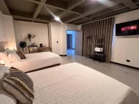 โรงแรม มัวร์ 45 โรงแรมใน