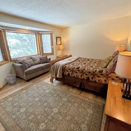 Fc14 Slopeside Bretton Woods Cottage With AC, Large Patio and Private Yard! Walk to Slopes!