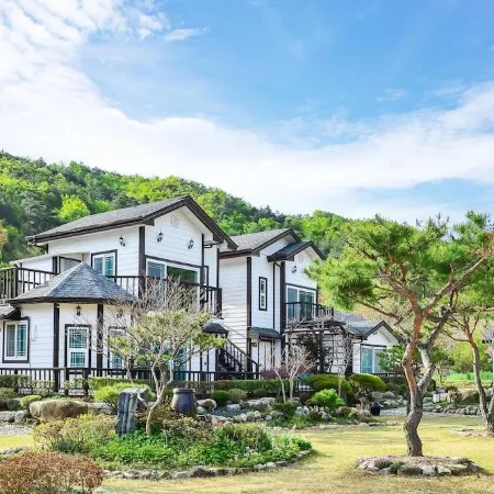 Samcheok Herb Pension